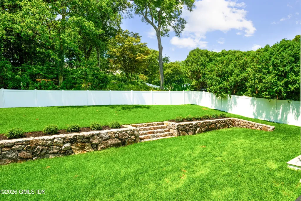 58 Halsey Drive Old Greenwich CT 06870