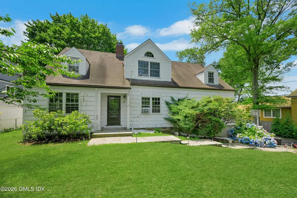 67 Benjamin Street Old Greenwich CT 06870