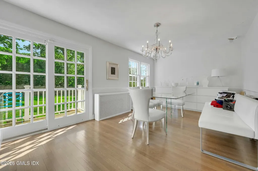 67 Benjamin Street Old Greenwich CT 06870