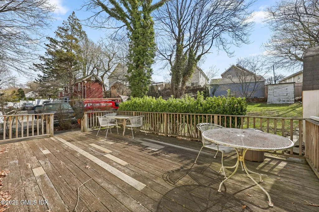 15 Henry Street Greenwich CT 06830