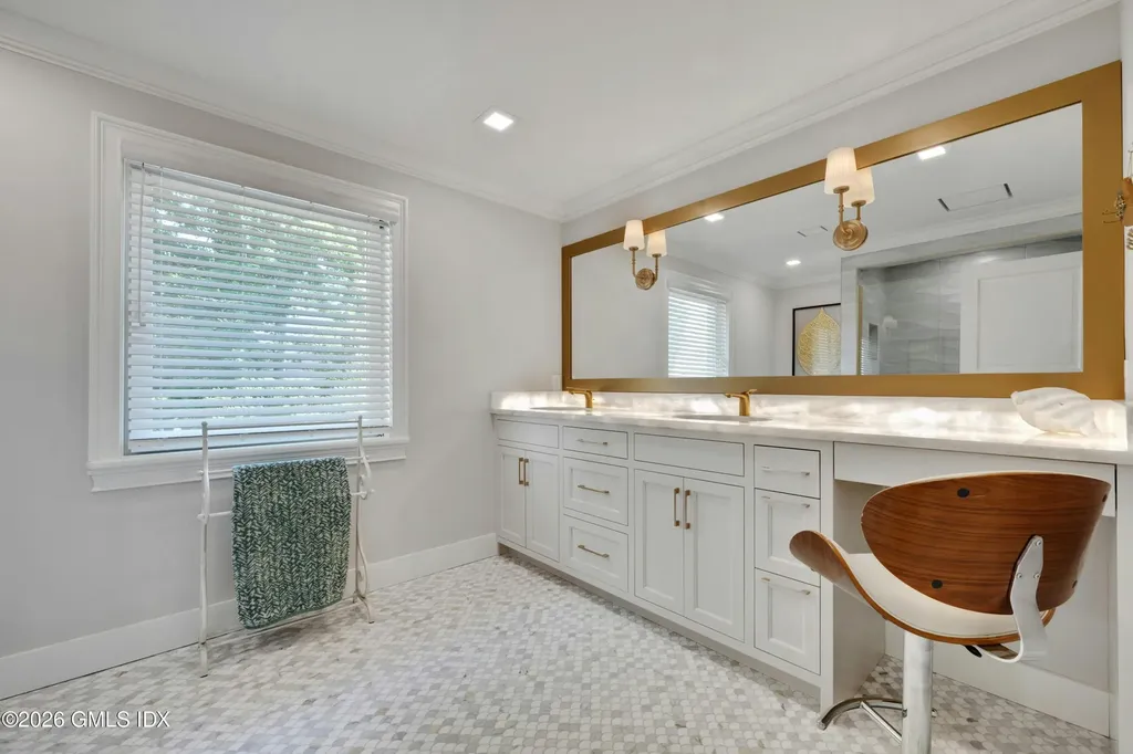 3 Old Club House Road Old Greenwich CT 06870