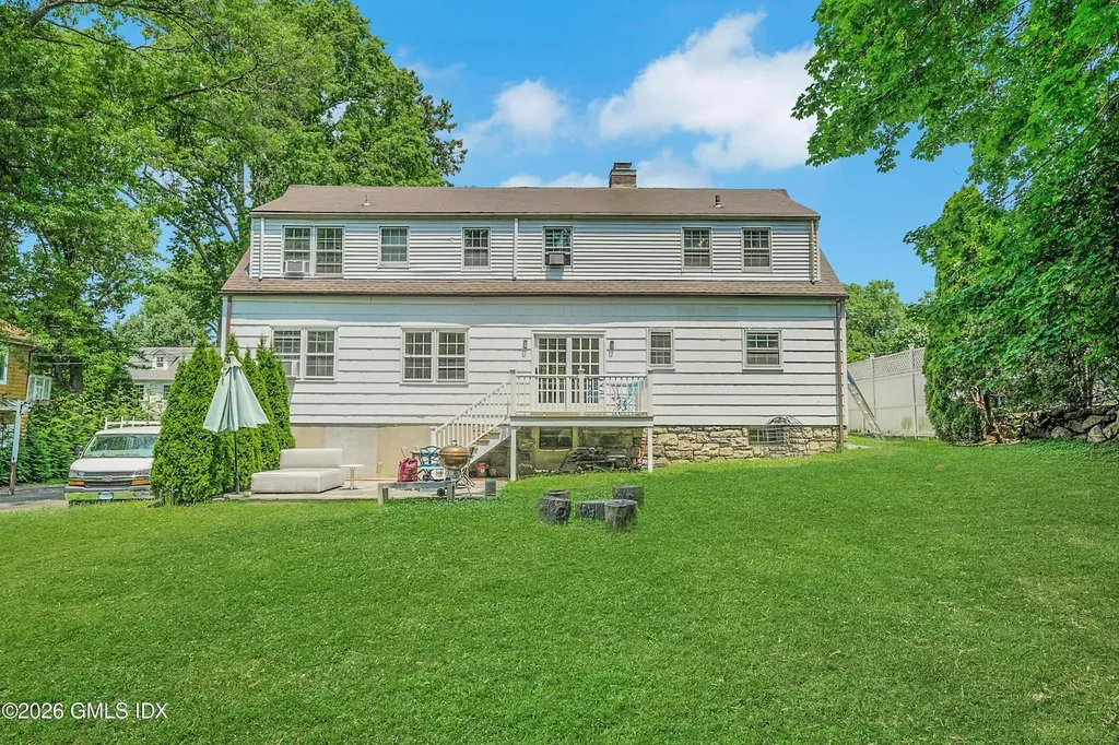 67 Benjamin Street Old Greenwich CT 06870