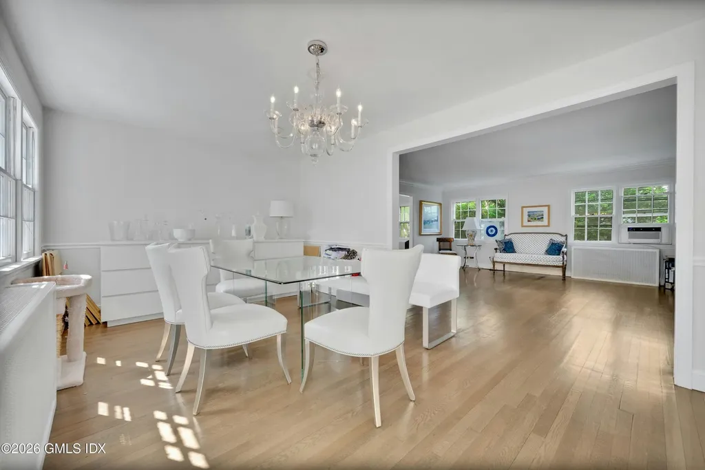 67 Benjamin Street Old Greenwich CT 06870