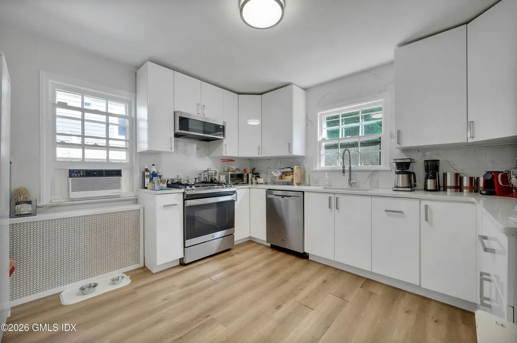 67 Benjamin Street Old Greenwich CT 06870
