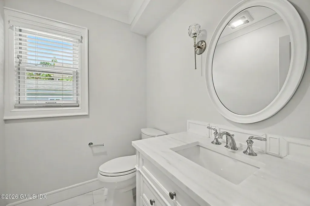 124 Shore Road Old Greenwich CT 06870