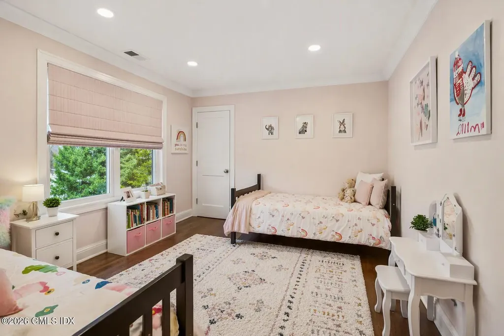 43 Burdsall Drive Greenwich CT 06831