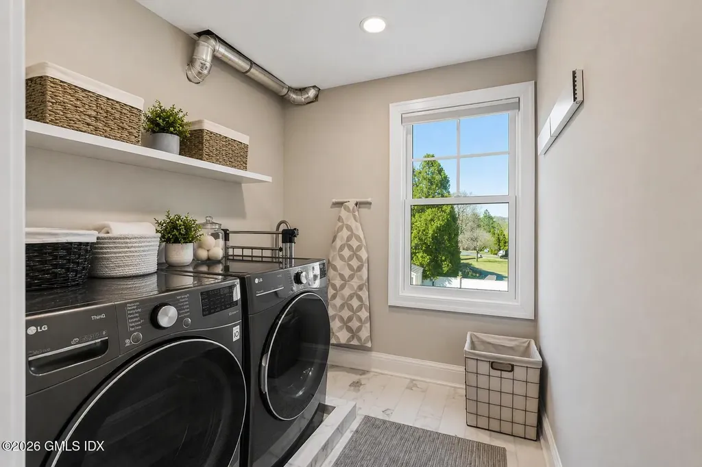 43 Burdsall Drive Greenwich CT 06831