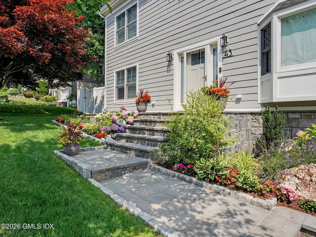 43 Burdsall Drive Greenwich CT 06831