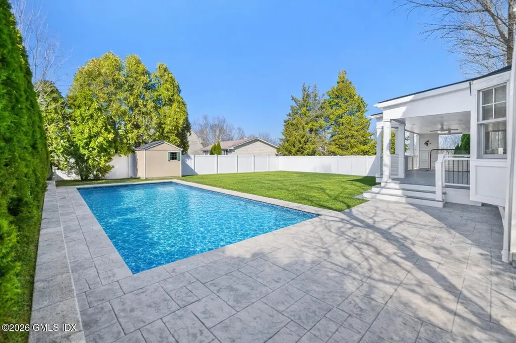43 Burdsall Drive Greenwich CT 06831