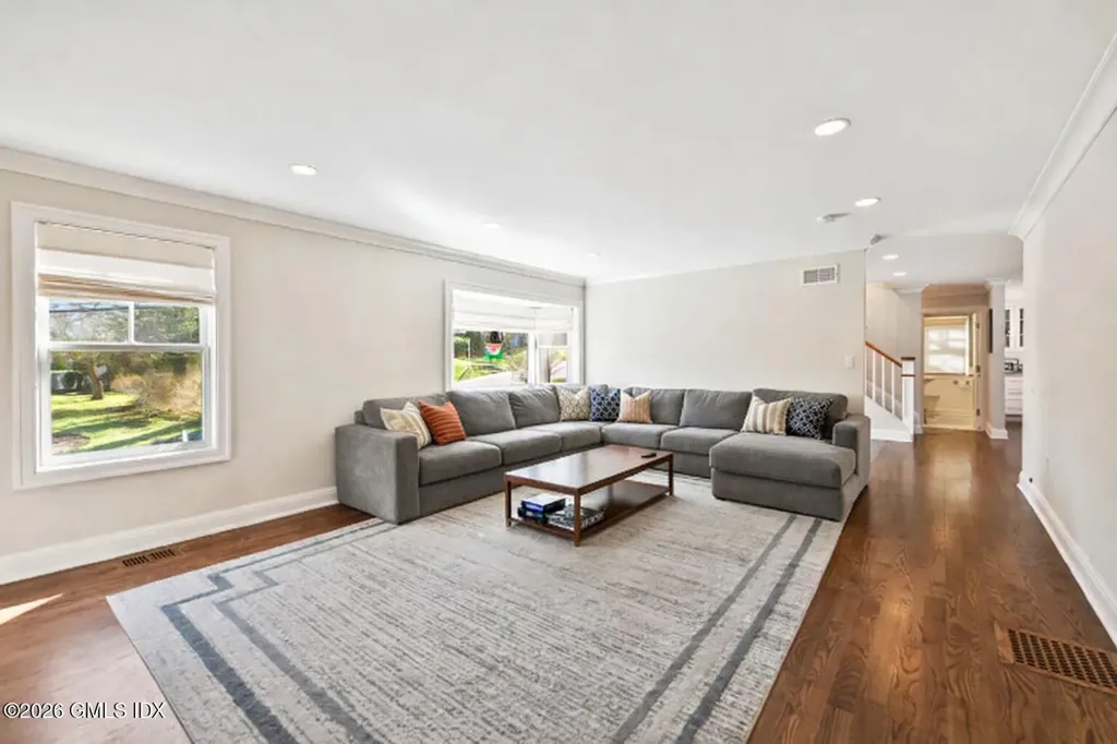 43 Burdsall Drive Greenwich CT 06831