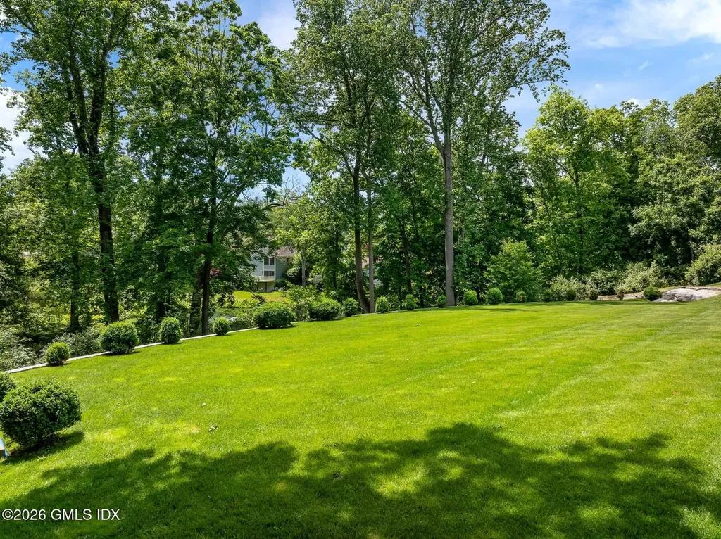 24 Stillman Lane Greenwich CT 06831