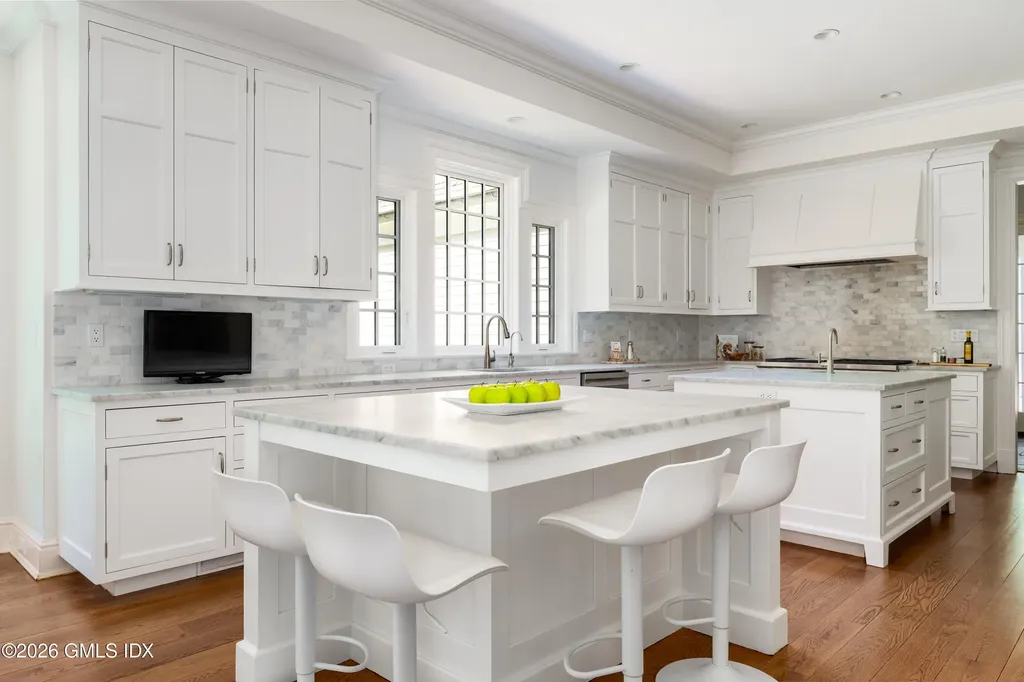24 Stillman Lane Greenwich CT 06831