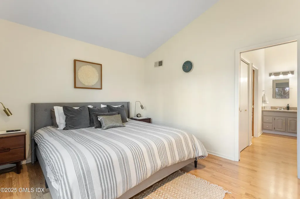 425 Taconic Road Greenwich CT 06831
