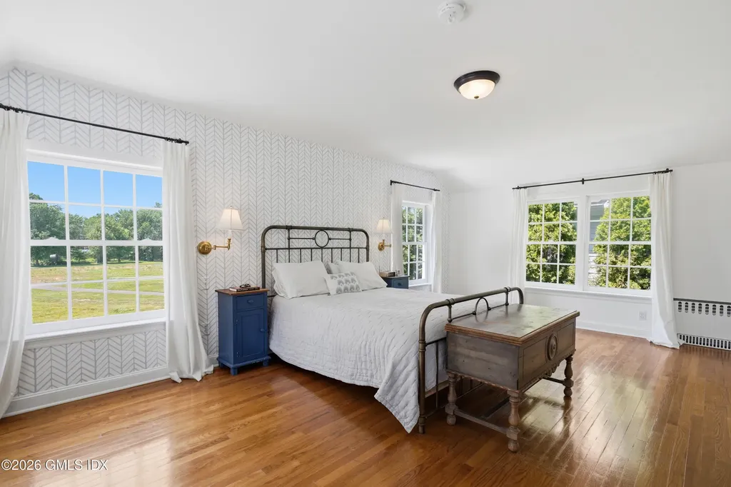 17 Shore Road Old Greenwich CT 06870
