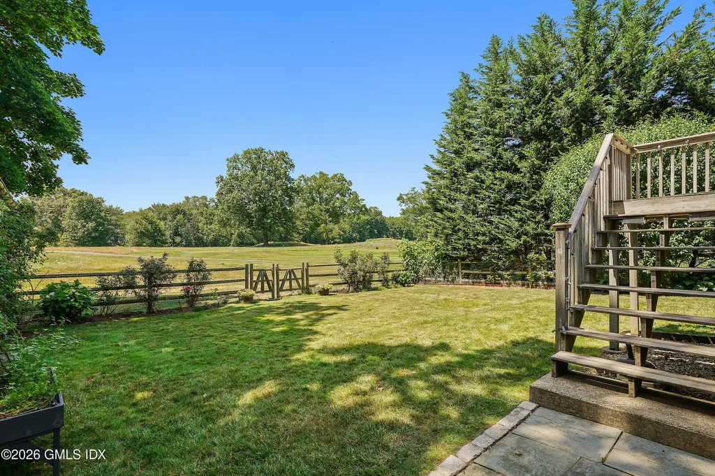 17 Shore Road Old Greenwich CT 06870