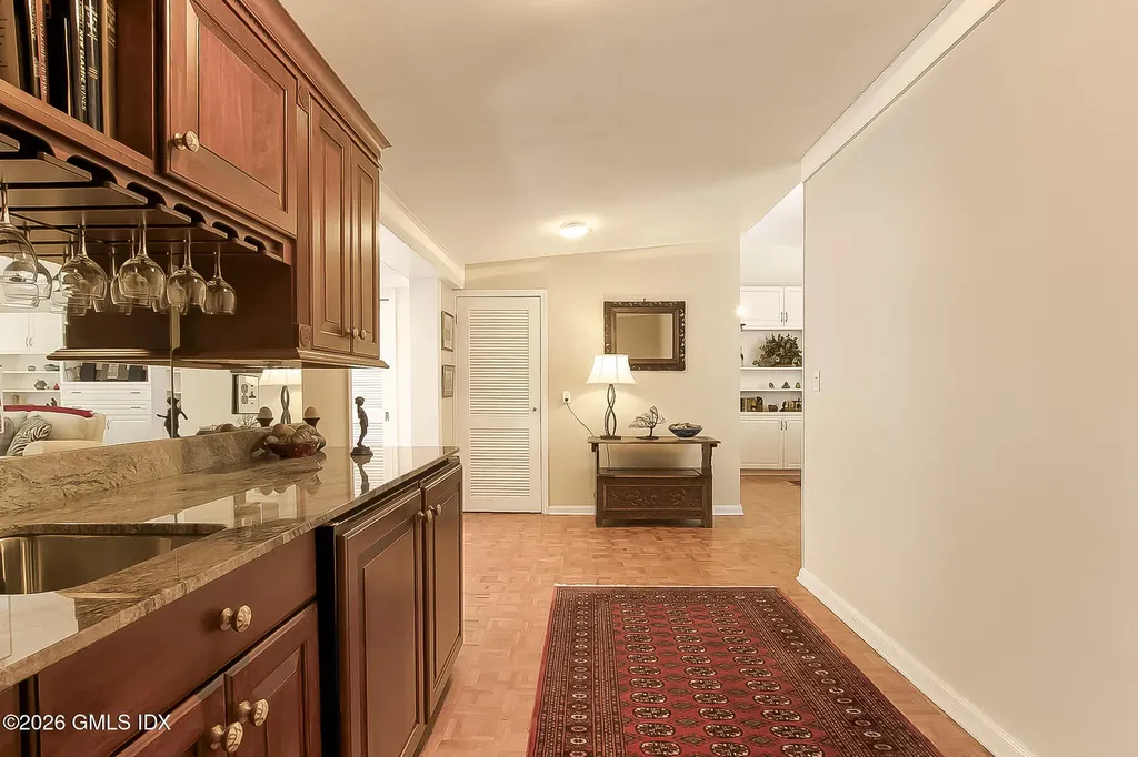 10 Steep Hollow Lane Cos Cob CT 06807
