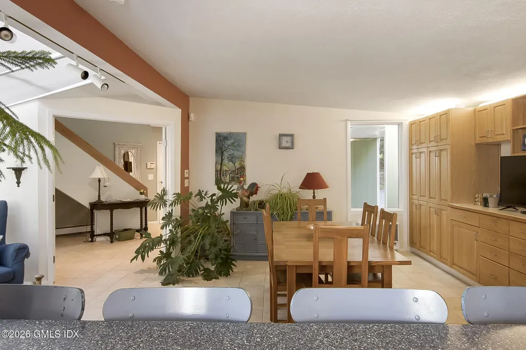 10 Steep Hollow Lane Cos Cob CT 06807