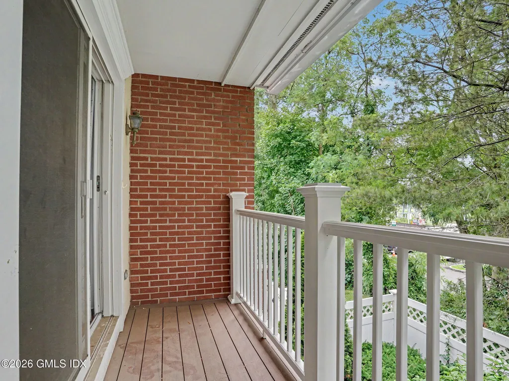 51 Forest Avenue Old Greenwich CT 06870