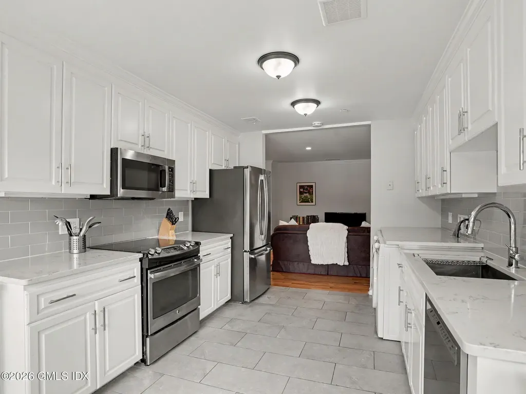 51 Forest Avenue Old Greenwich CT 06870
