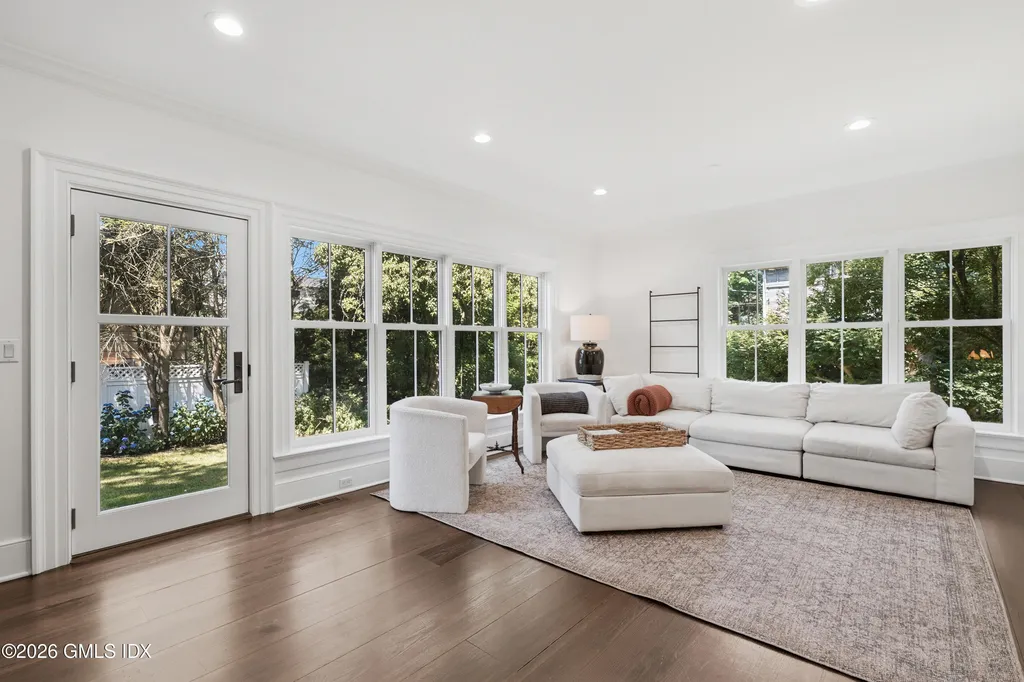 33 Mead Avenue Cos Cob CT 06807