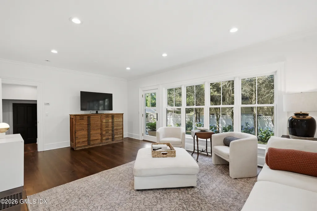 33 Mead Avenue Cos Cob CT 06807