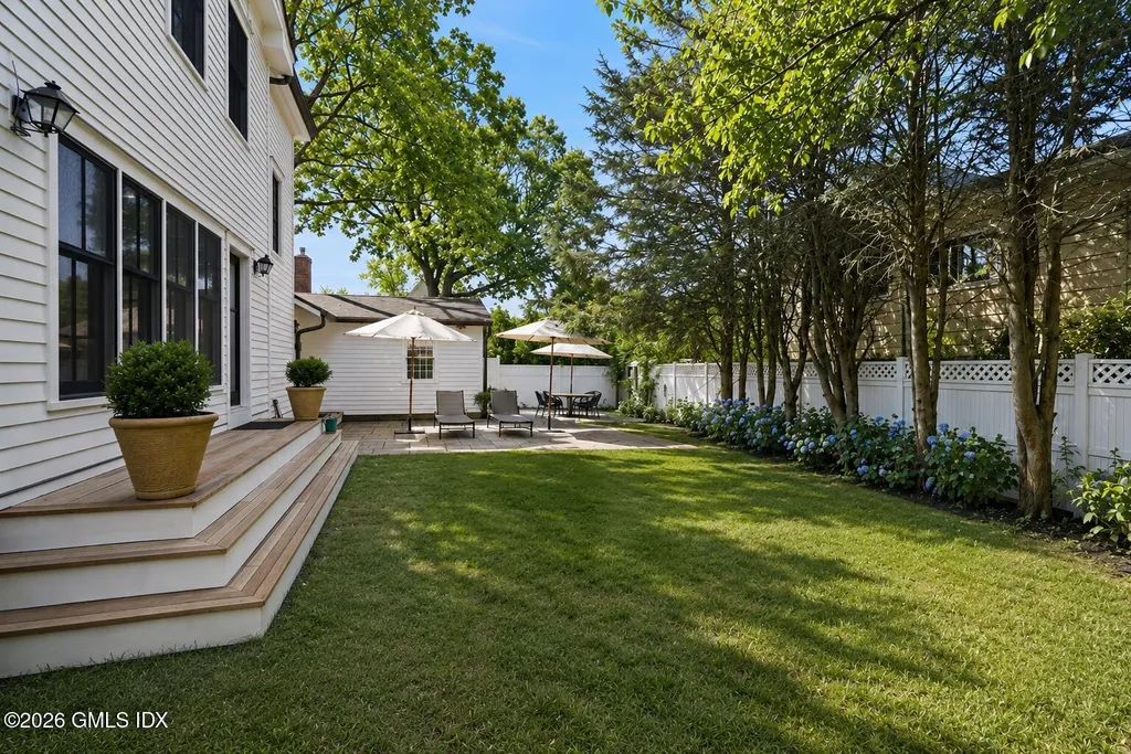 33 Mead Avenue Cos Cob CT 06807