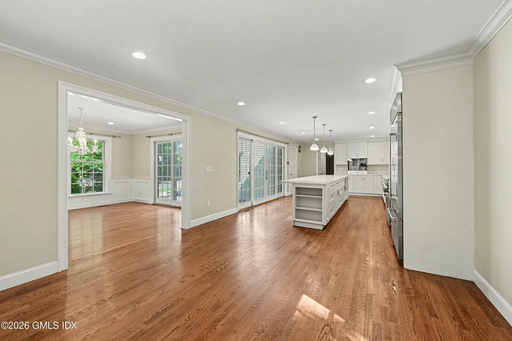 94 Londonderry Drive Greenwich CT 06830