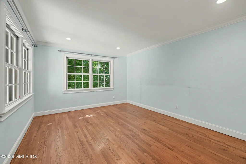 94 Londonderry Drive Greenwich CT 06830