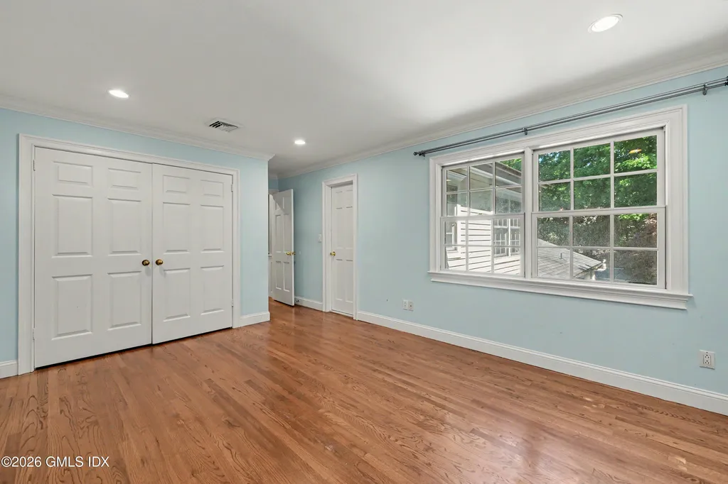 94 Londonderry Drive Greenwich CT 06830