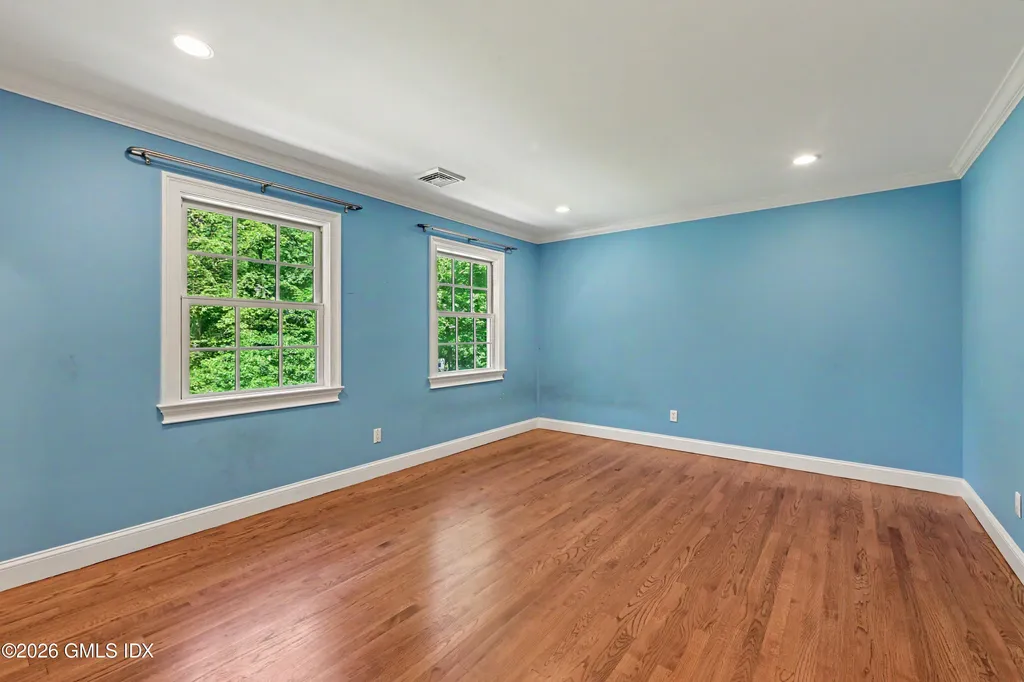 94 Londonderry Drive Greenwich CT 06830
