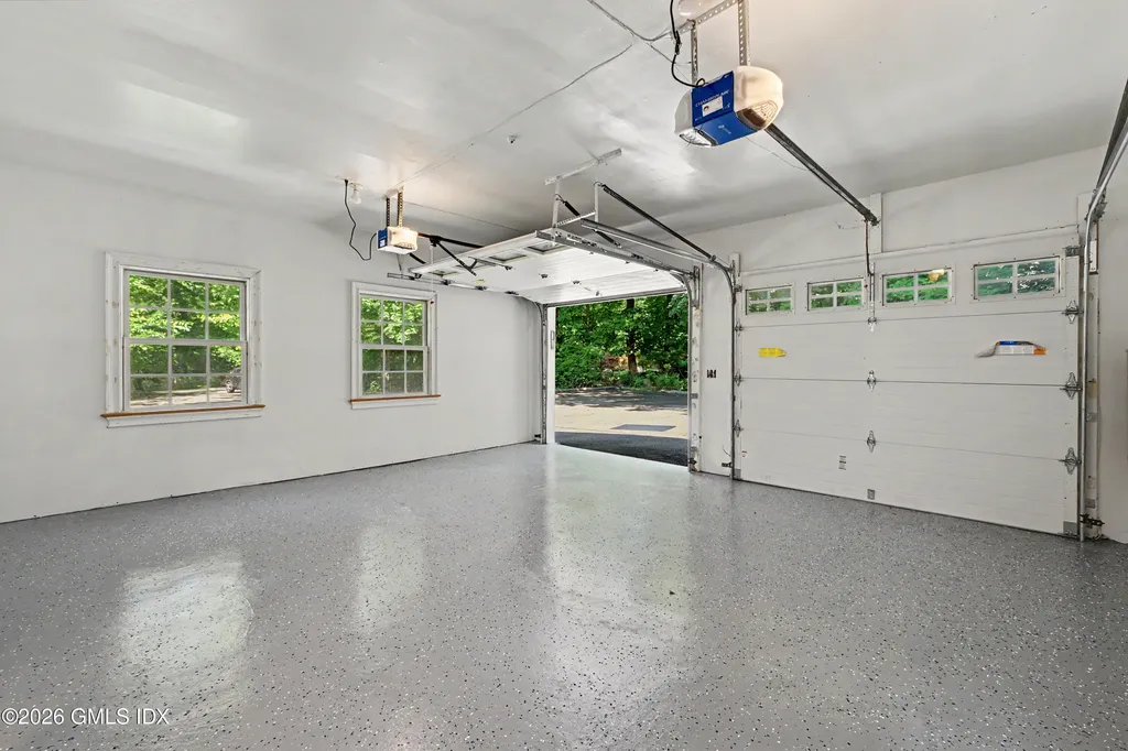 94 Londonderry Drive Greenwich CT 06830