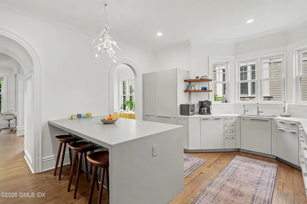 50 Sound View Drive Greenwich CT 06830