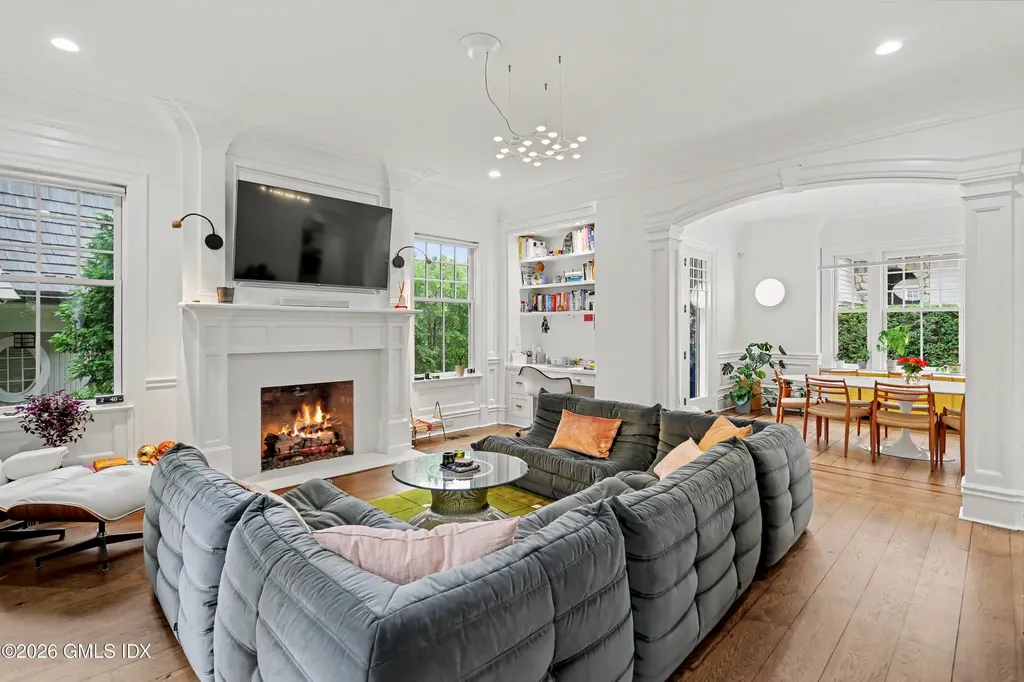 50 Sound View Drive Greenwich CT 06830