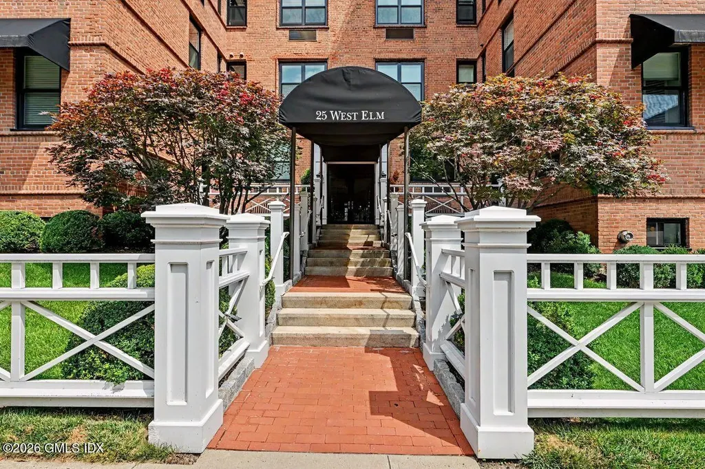 25 W Elm Street Greenwich CT 06830