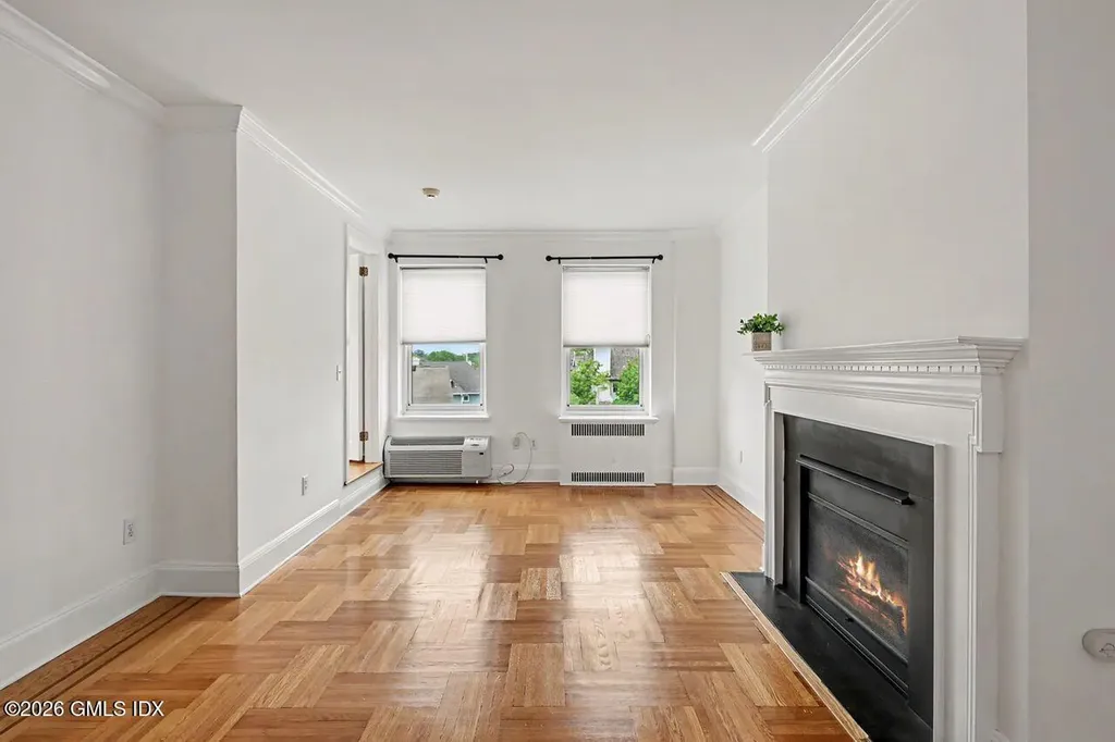 25 W Elm Street Greenwich CT 06830