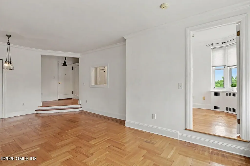 25 W Elm Street Greenwich CT 06830