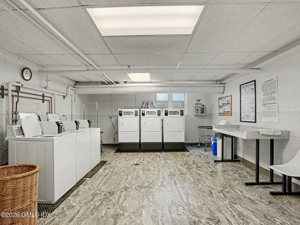 52 Lafayette Place Greenwich CT 06830