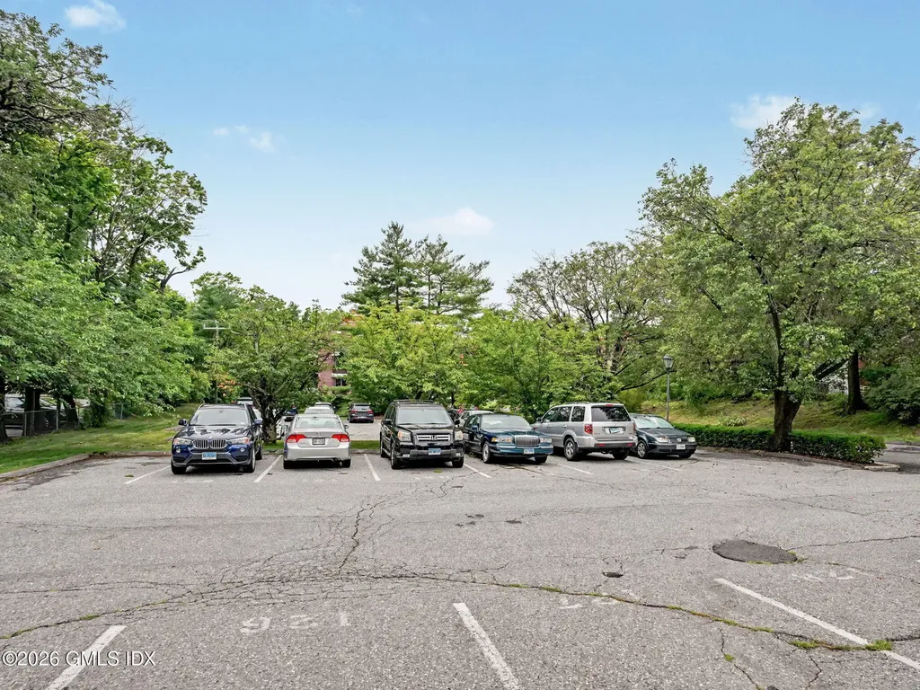 52 Lafayette Place Greenwich CT 06830