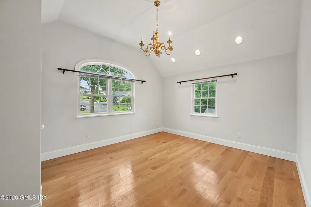 52 Francis Lane Greenwich CT 06831