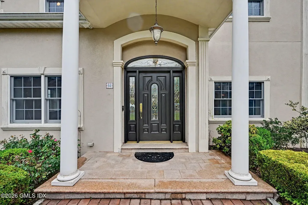 52 Francis Lane Greenwich CT 06831