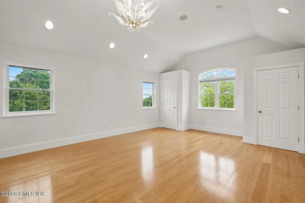 52 Francis Lane Greenwich CT 06831