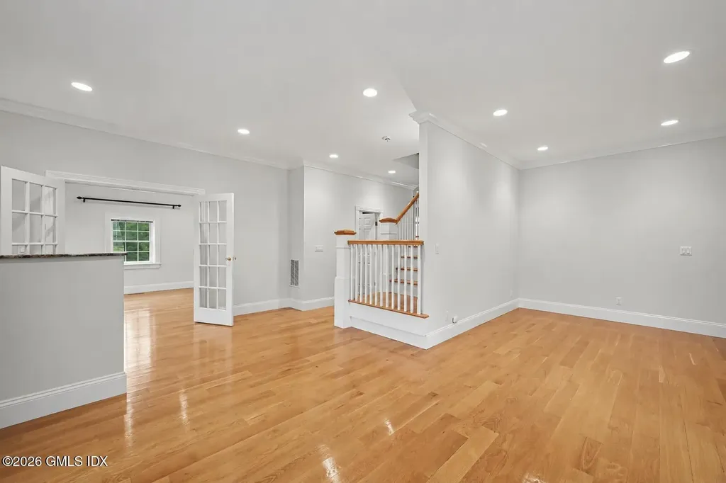 52 Francis Lane Greenwich CT 06831