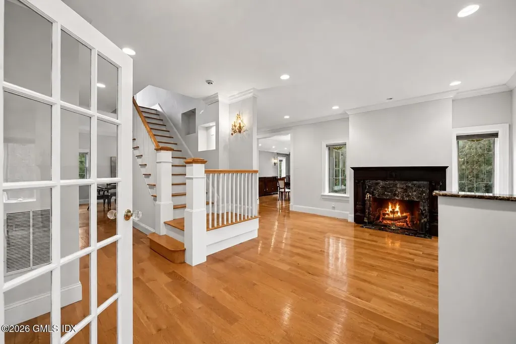 52 Francis Lane Greenwich CT 06831