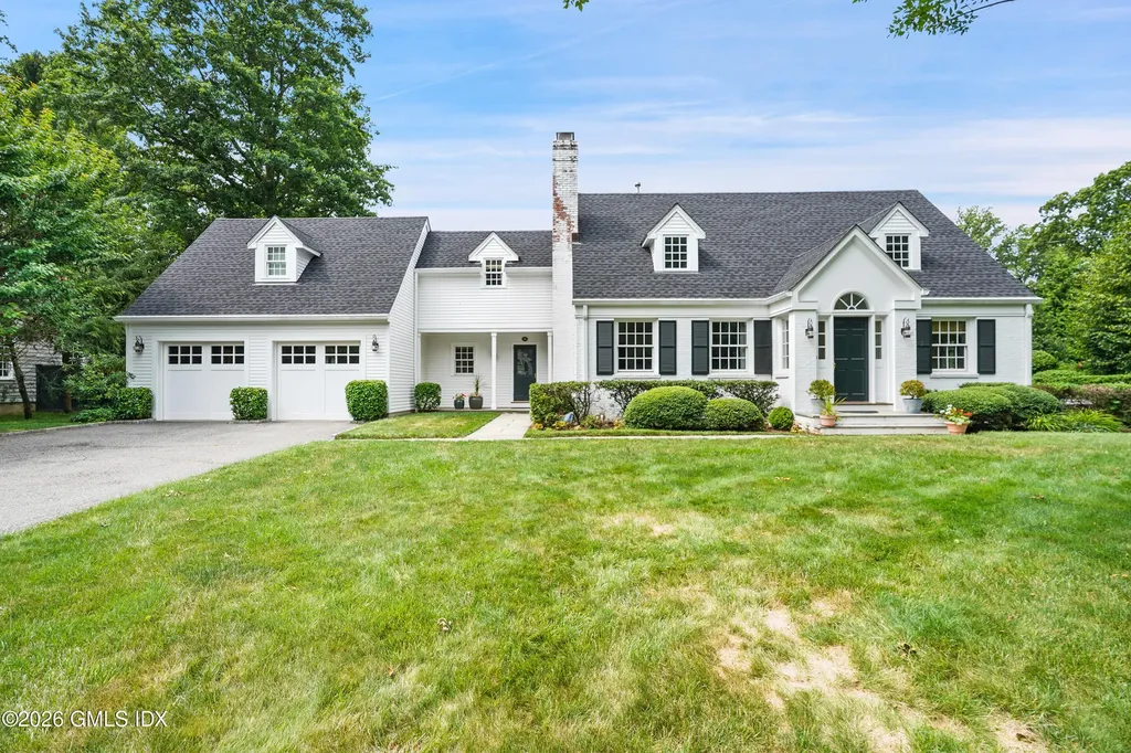 35 Owenoke Way Riverside CT 06878
