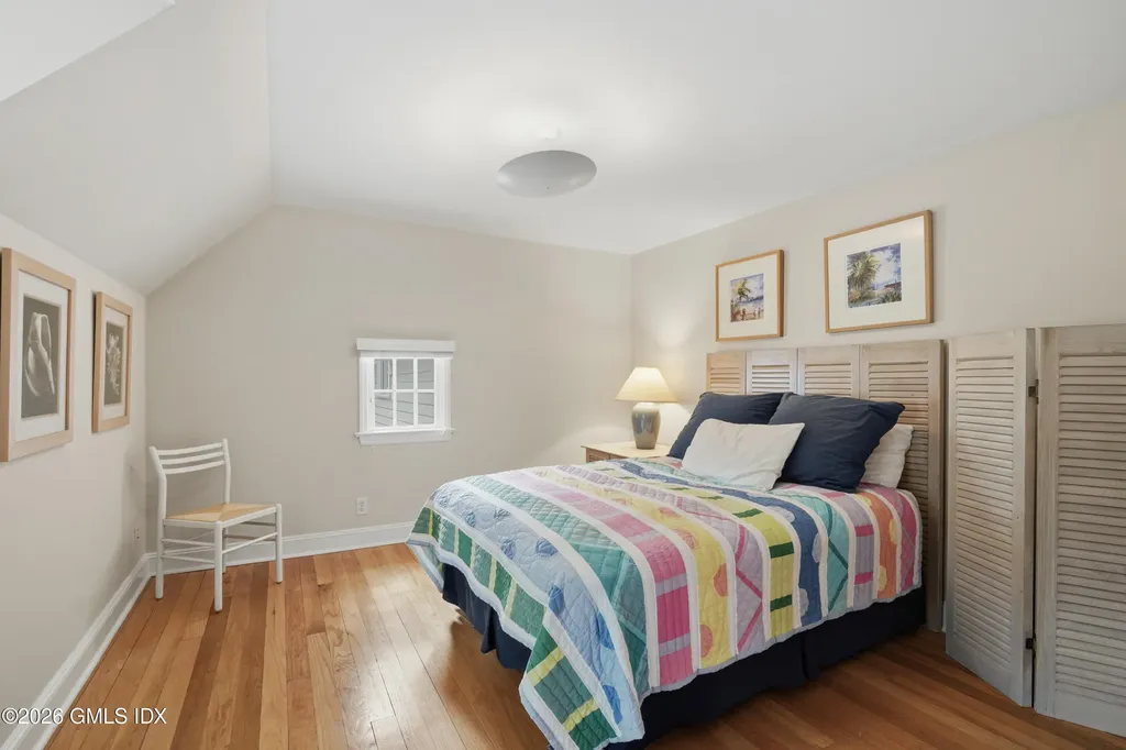 35 Owenoke Way Riverside CT 06878