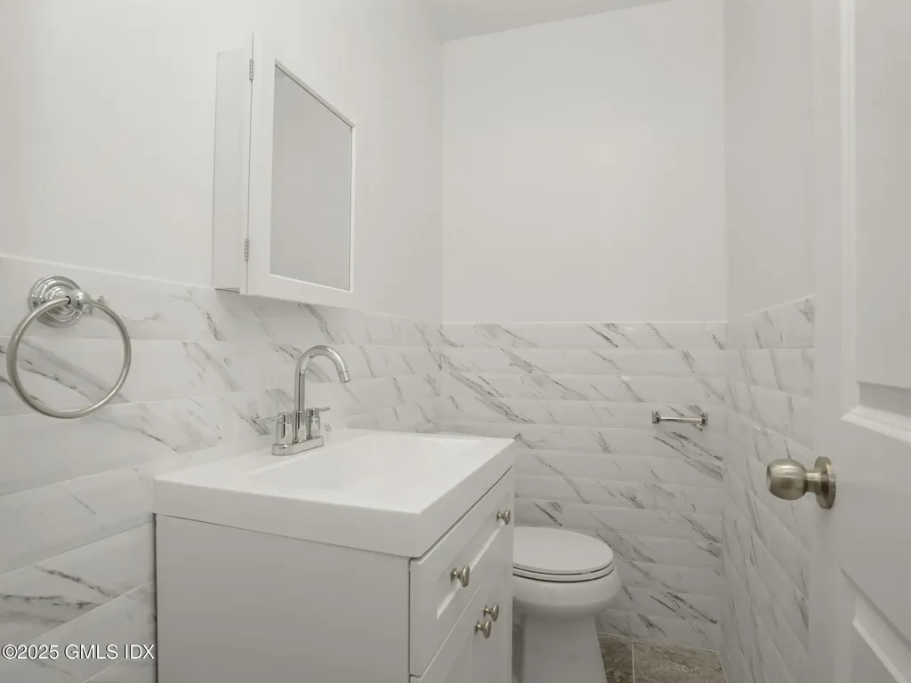 37 Edgewood Avenue Greenwich CT 06830
