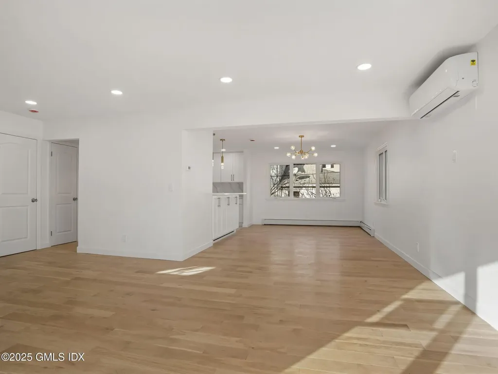 37 Edgewood Avenue Greenwich CT 06830