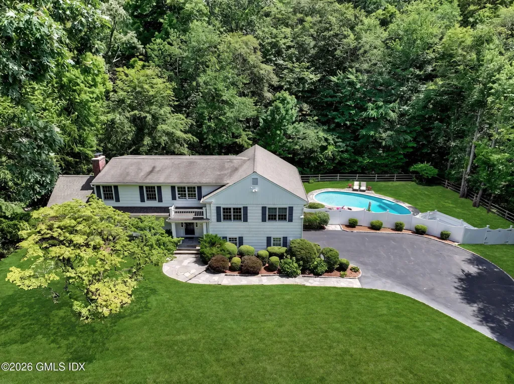 38 Byfield Lane Greenwich CT 06830