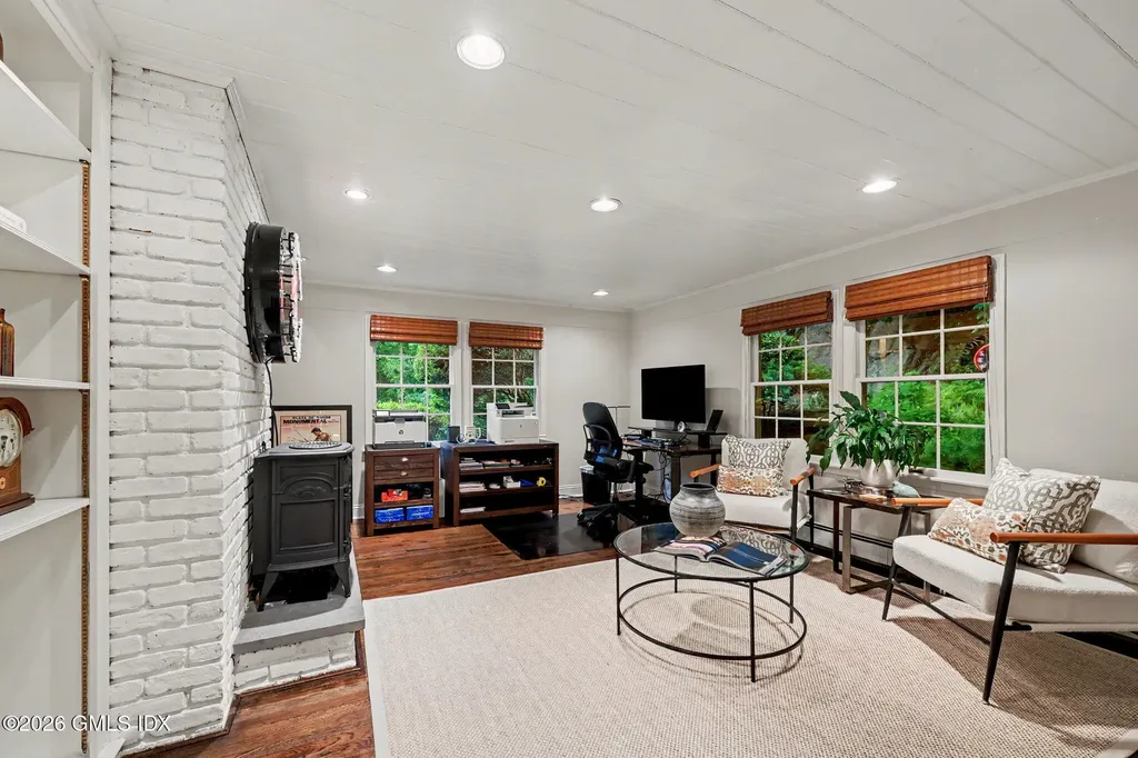 38 Byfield Lane Greenwich CT 06830