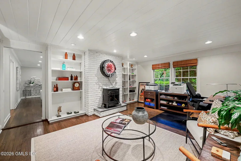 38 Byfield Lane Greenwich CT 06830